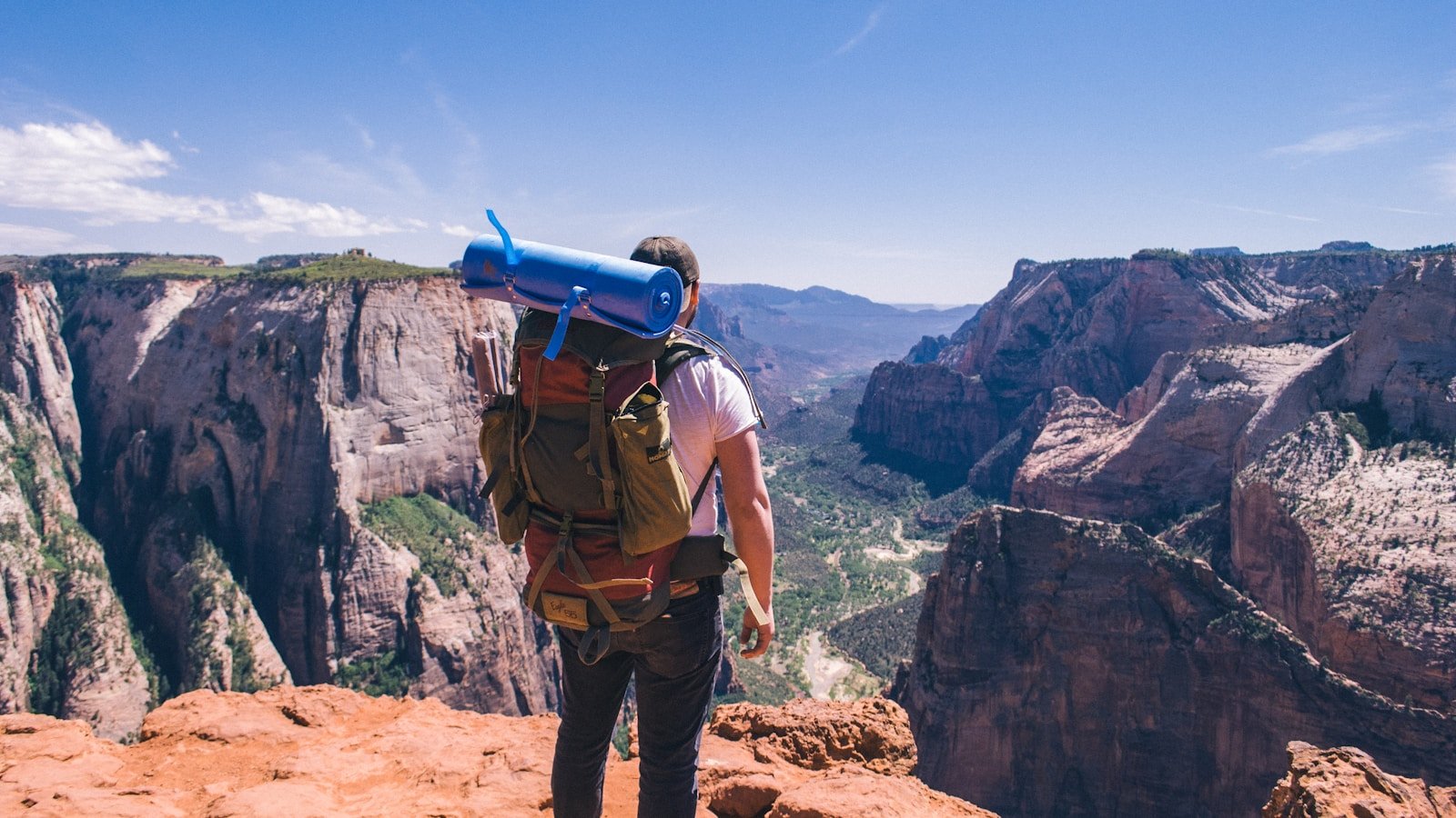 Backpacking a világ körül: Hogyan tervezd meg az álomutadat?